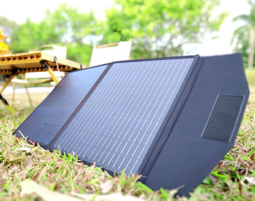 FT60 फोल्डेबल सोलर पैनल 60w चार्जर कंबल पानी प्रतिरोधी IP65 काले रंग के साथ