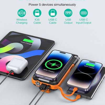 एफएम रेडियो के साथ वायरलेस पोर्टेबल सौर चार्जर पावर बैंक 20000mAh