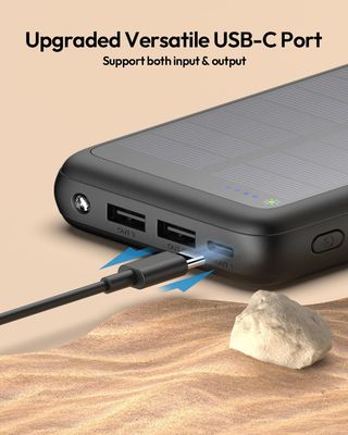 यूएसबी सी पोर्टेबल सोलर चार्जर 27000mAh सेल फोन टैबलेट के लिए ODM